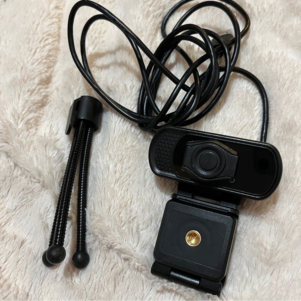 Compact Black Webcam with Adjustable Tripod